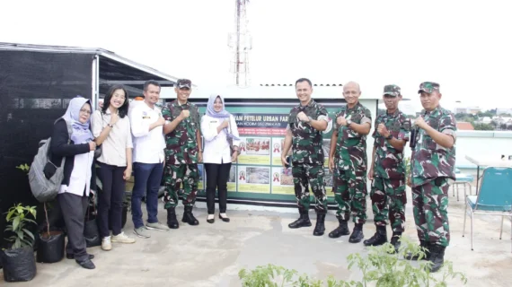 Membangun Ekonomi Keluarga melalui TELURIA