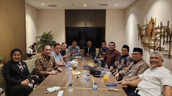 Rapat Besar Para Pendiri Yayasan RAWI